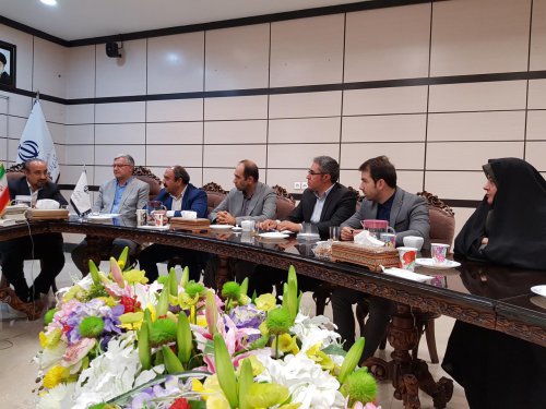 اولین دیدار رسمی و صمیمانه اعضای شورای اسلامی شهر بجنورد با جناب دكتر خباز استاندار خراسان شمالی برگزار گردید.