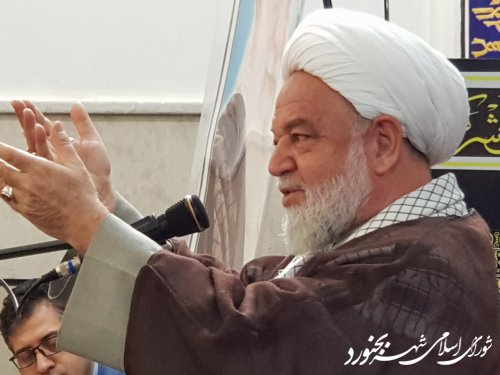 حضور اعضای شورای اسلامی شهر بجنورد در دیدار با نماینده ولی فقیه استان.