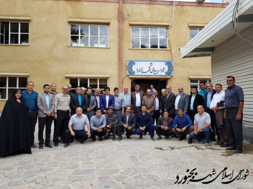 جلسه کمیسیون ورزش و جوانان شورای اسلامی با حضور هیئت کشتی با چوخه استان برگزار شد