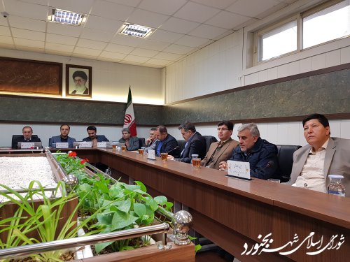 نشست تخصصی دکتر الویری رئیس شورای عالی استان های کشور در شورای اسلامی شهر بجنورد