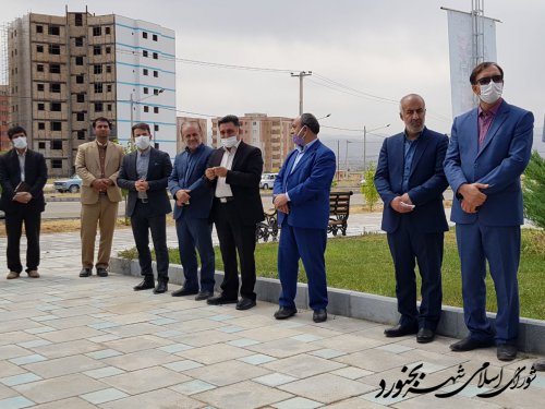 آیین مراسم افتتاح خانه فرهنگ گلستان شهر با حضور اعضای شورای اسلامی شهر بجنورد در گلستان شهر برگزار شد.