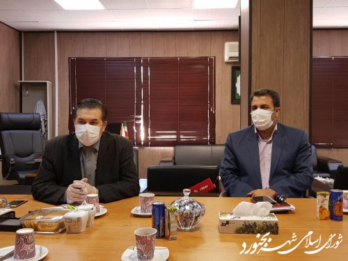 دیدار مدیر عامل بانک ملت استان با مهندس محمدی رئیس شورای اسلامی شهر بجنورد و مهندس زارعی شهردار بجنورد